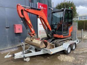 KUBOTA KX027-4  + Remorque 3,5t + 3 GODETS
