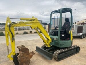 YANAMR VIO20 / 2,2 T